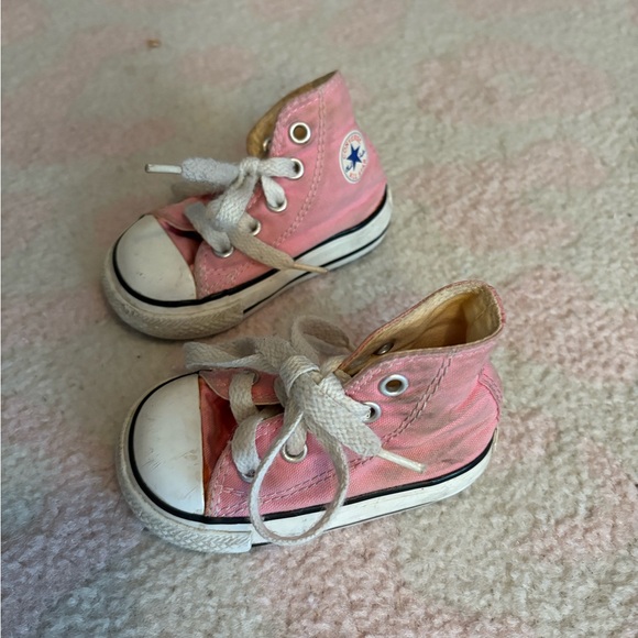Kids Pink High-Top Converse Sneakers - Picture 1 of 4